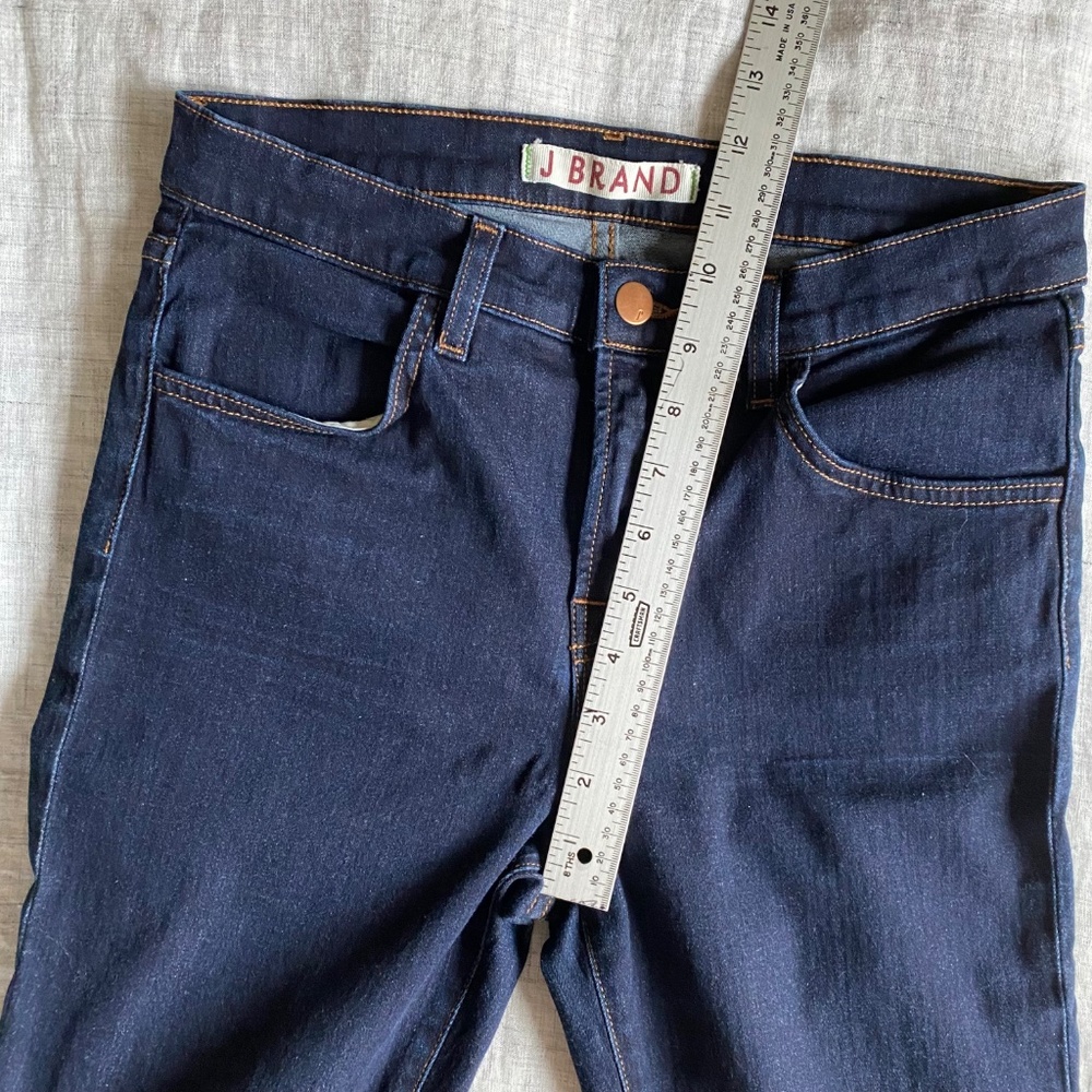 J Brand Maria Starless Skinny jean in dark wash Size 28 *NEVER WORN* - Picture 8 of 13